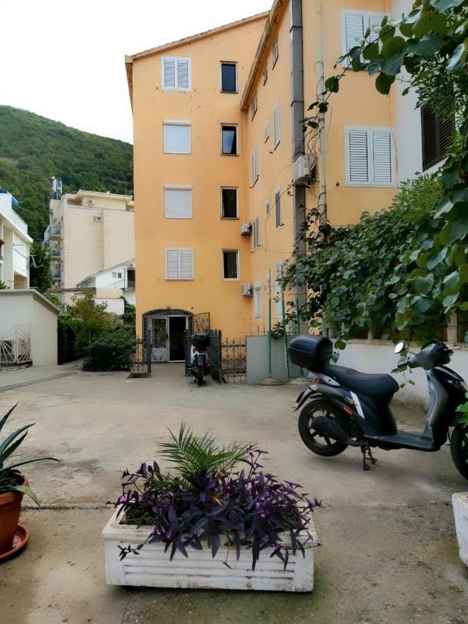 Suncani Apartman 1-Vila Amfora Budva Dış mekan fotoğraf